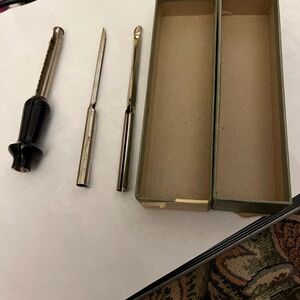 Vintage deluxe rug needle set no 690